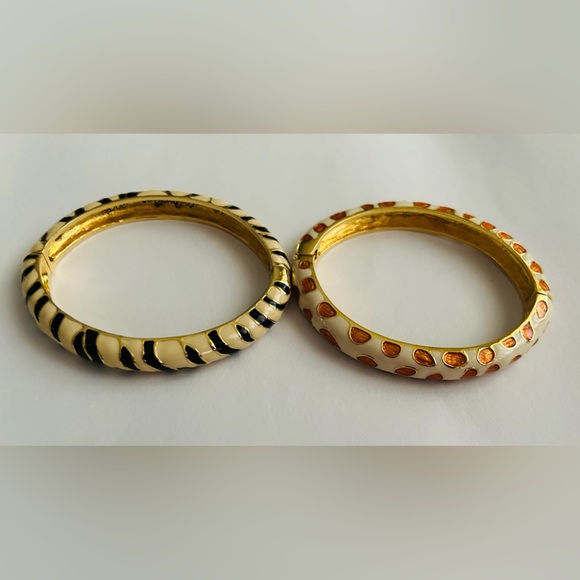 New Two Kenneth Jay Lane Signed Enamel Bangle Bracelets Giraffe Zebra Print - Picture 7 of 16